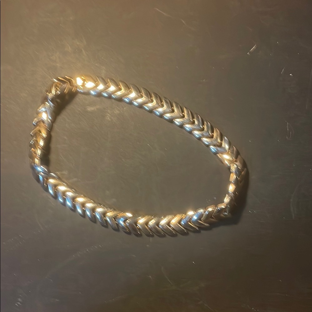 Elegant Silver Bracelet